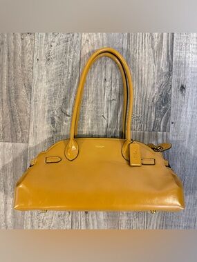 COACH Empire Carryall 34 - Honey Brown